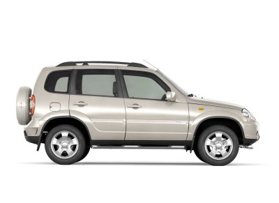 Защита порогов с накладками 63мм (НПС) Chevrolet NIVA с 2009г